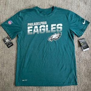 NWT NIKE DRI-FIT Philadelphia Eagles T-Shirt